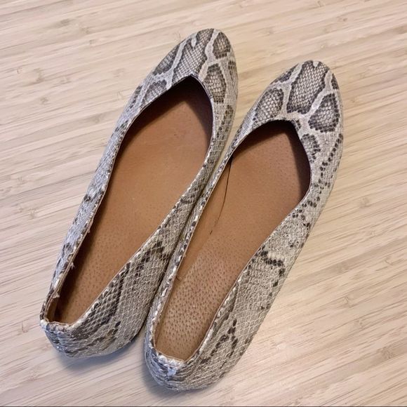 Handmade Leather Snakeskin Ballet Flats - Picture 2 of 8